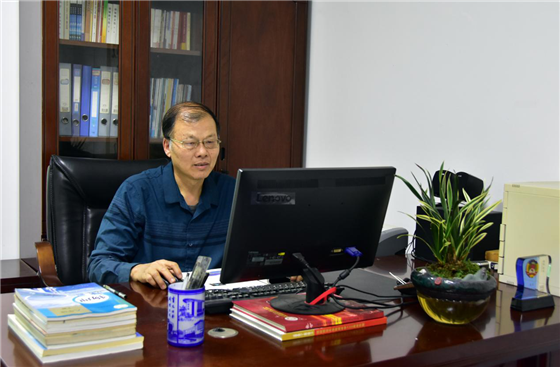 郭卫东用心智造趣味课堂